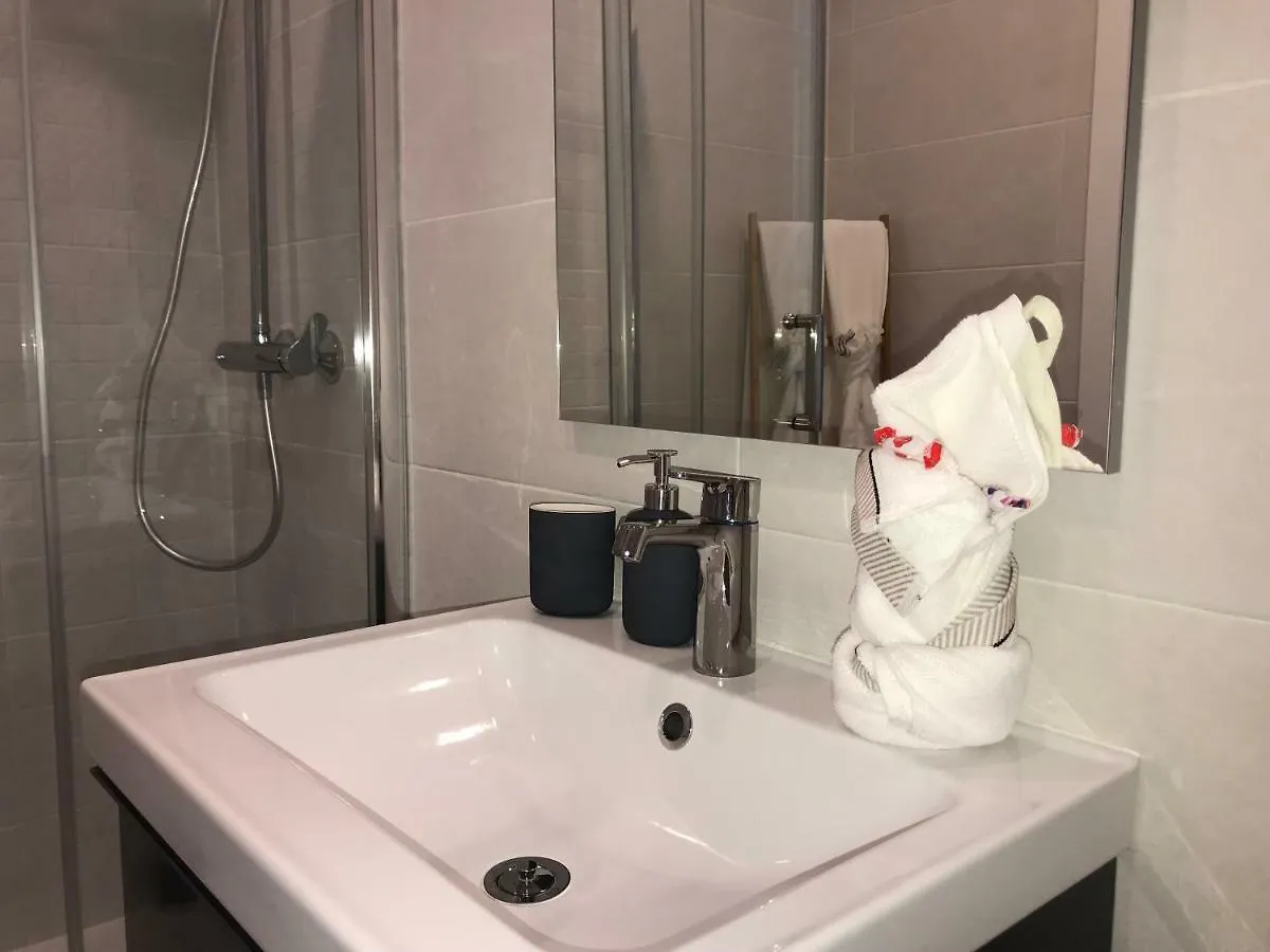 La Perla Apartment Torremolinos 0*,